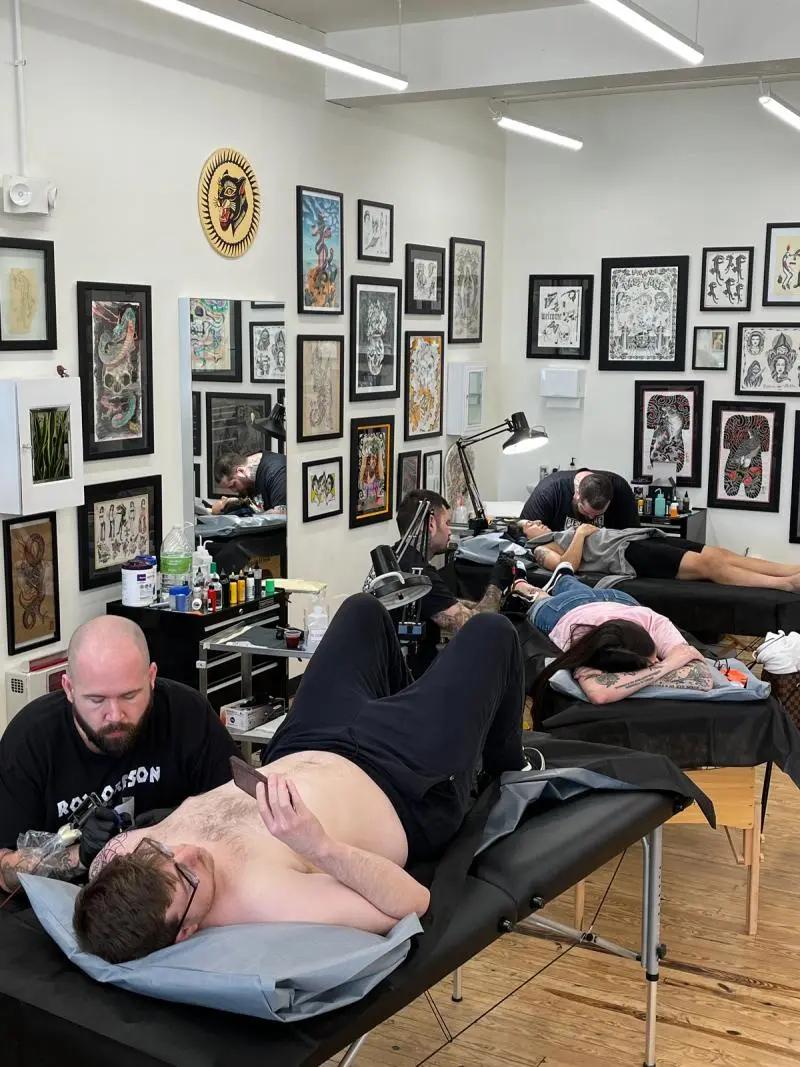 blog-variantC-image-tips-for-communicating-effectively-with-your-tattoo-artist